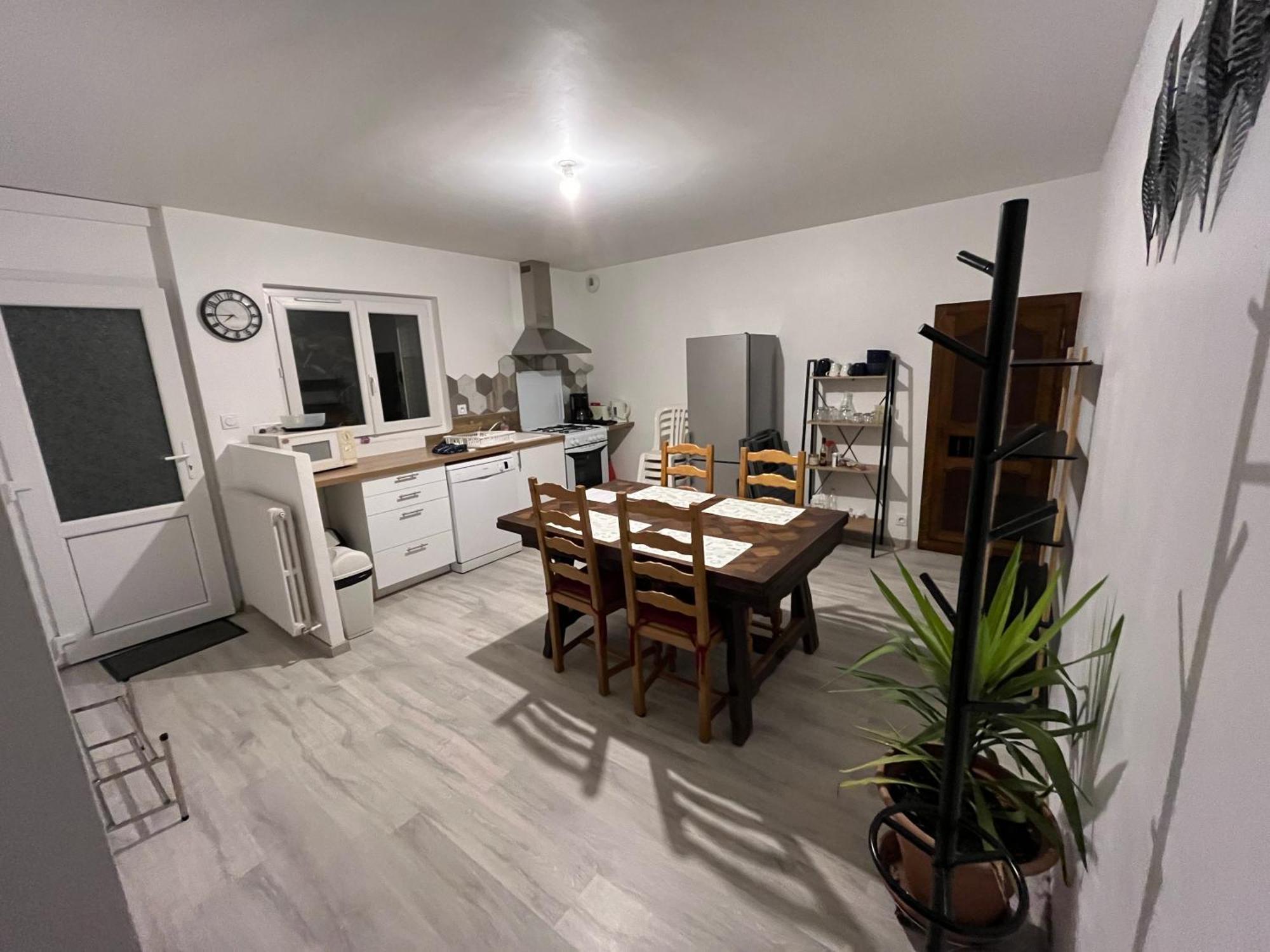 Logement Neuf En Face De La Foret. Acces Cour. Bagnoles de l'Orne Normandie Ngoại thất bức ảnh